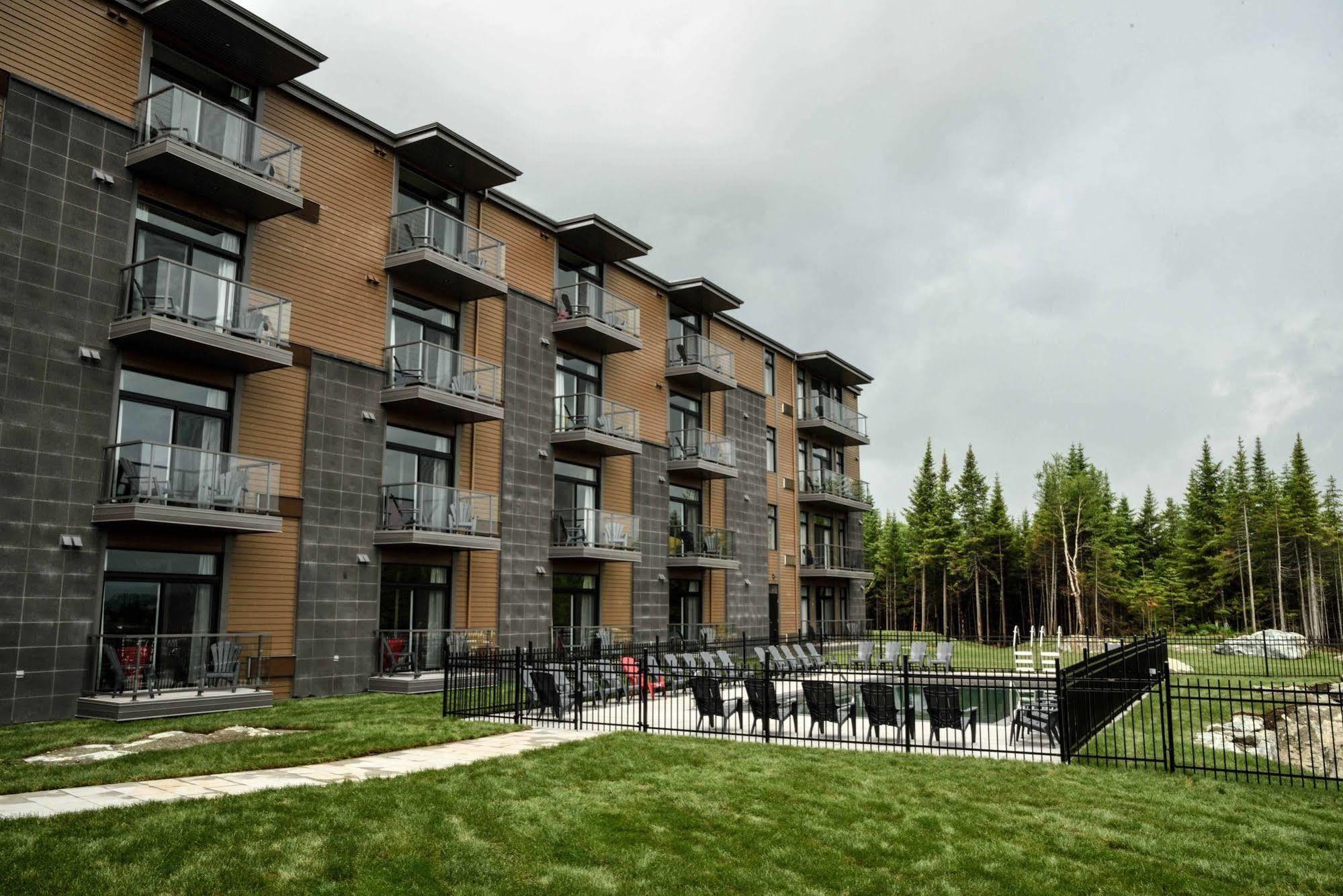 Hotel Du Domaine, Centre De Villegiature Et De Congres Thetford Mines Ngoại thất bức ảnh